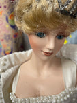 Toys, V11, Doll, Princess Diana, Ashley Belle Porcelain Doll White Pearl Evening Dress With 2 Books